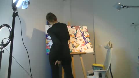 Snapshot of lusisart chatting on 04-06-26, 11:05 Lusisart online show from 04-06-26, 11:05
