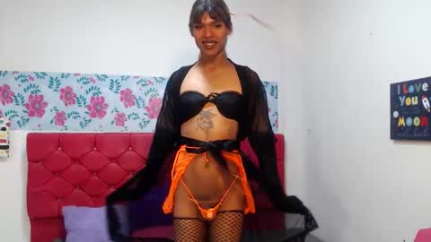 lussiana online show from 05-24-26, 03:28