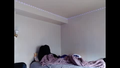 LUST online show from 09-21-25, 07:15