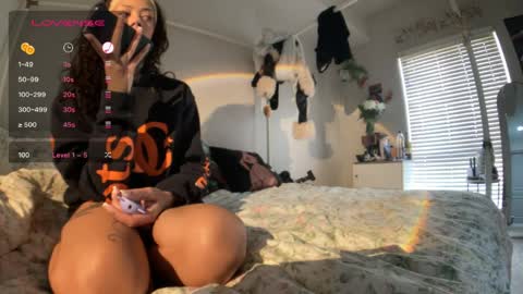 LOLA online show from 04-07-26, 11:37