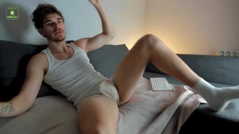 lustfullooking online show from 11-07-25, 06:02