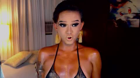 Snapshot of lustfulltrans chatting on 05-13-26, 02:53 AdriannaFowks online show from 05-13-26, 02:53