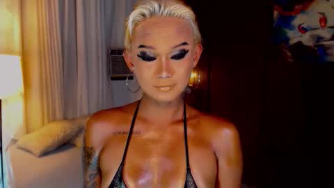 Snapshot of lustfulltrans chatting on 06-03-26, 03:50 AdriannaFowks online show from 06-03-26, 03:50