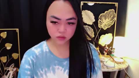 Trina online show from 03-25-26, 02:39