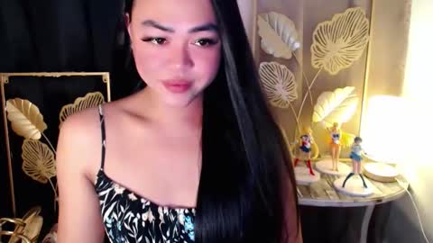 Trina online show from 04-21-26, 01:07