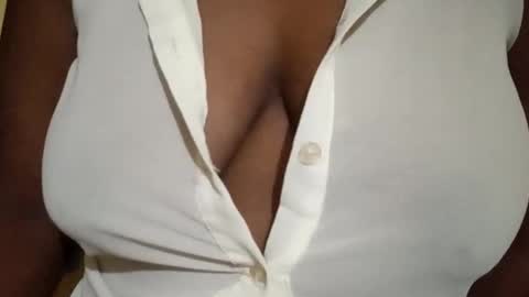 Nessy online show from 10-29-25, 12:18