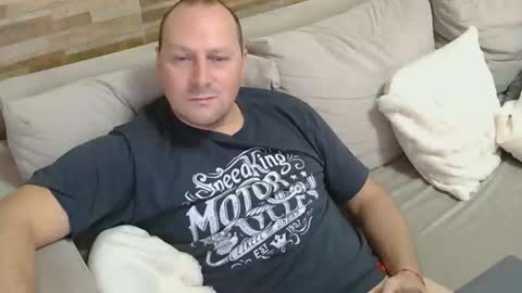 lustonfan online show from 05-26-26, 12:45