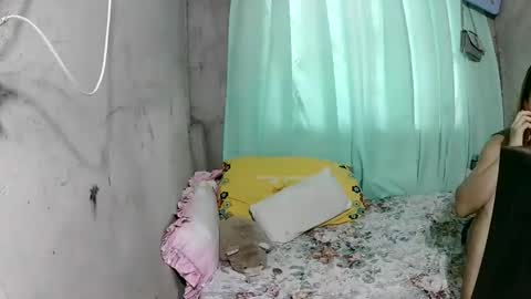 Flora Mae online show from 05-29-26, 05:16