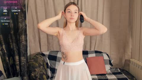 Snapshot of lusty_miss_di chatting on 01-18-25, 07:48 Isabel online show from 01-18-25, 07:48