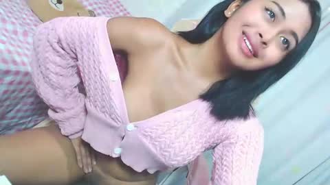 KEISHA  -  DONT FORGET TO FOLLOW ME AND GIVE ME THUMBS UP 3 online show from 06-09-26, 02:01
