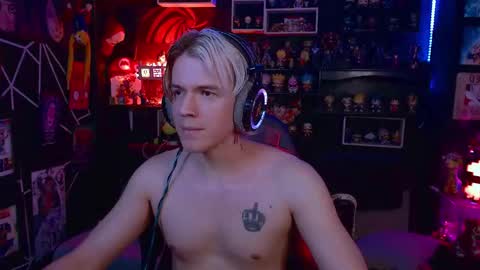 lustymatt online show from 10-01-25, 03:01