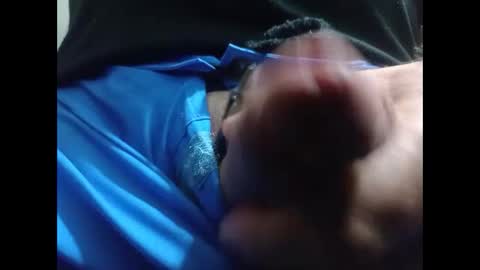 lutorres online show from 01-03-25, 03:27