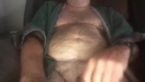 Snapshot of luv269er chatting on 05-24-26, 01:27 luv269er online show from 05-24-26, 01:27