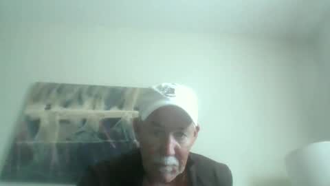 Snapshot of luv269er chatting on 06-13-26, 04:16 luv269er online show from 06-13-26, 04:16