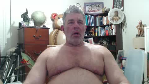 Snapshot of luv2bnakedallthetime chatting on 12-13-24, 11:17 Tony online show from 12-13-24, 11:17