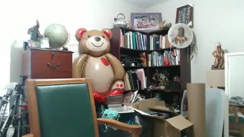 Snapshot of luv2bnakedallthetime chatting on 01-29-25, 05:02 Tony online show from 01-29-25, 05:02