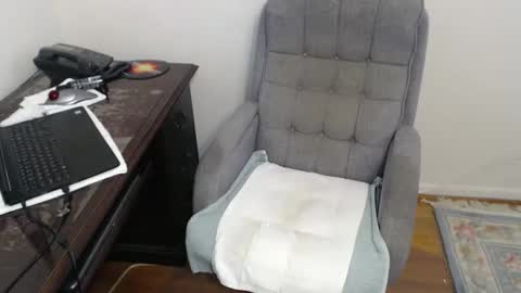 Snapshot of luv2havfunn chatting on 11-11-25, 02:39 Luv2HavFunn online show from 11-11-25, 02:39