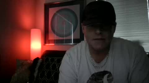 Snapshot of luv2toknstrok chatting on 01-07-26, 04:31 Luv2tokNstrok online show from 01-07-26, 04:31
