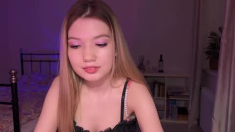 Snapshot of luv_jess chatting on 01-28-25, 02:43 luv_jess online show from 01-28-25, 02:43