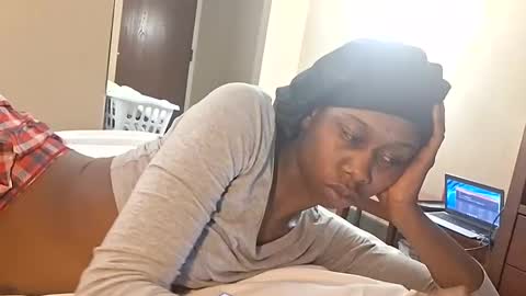 luvbug555 online show from 11-27-25, 11:45