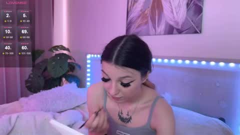 Veronica online show from 05-15-26, 10:33