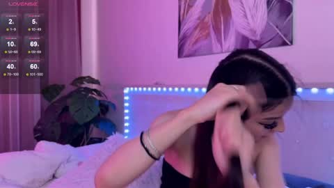 Veronica online show from 05-30-26, 08:33