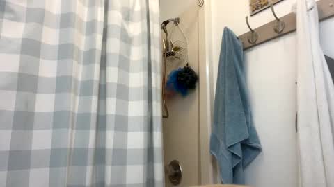 Joe and Sarah online show from 10-15-25, 11:32