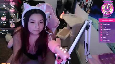 Snapshot of luvvespie chatting on 01-14-26, 01:44 luvvespie online show from 01-14-26, 01:44