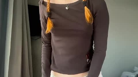 lux_angel online show from 06-08-26, 12:36