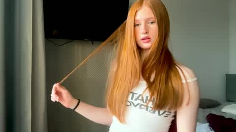 lux_angel online show from 07-25-26, 12:42