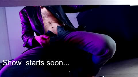 Im a   -  CAMGUY YOU  LIKE to FUCK online show from 04-18-26, 09:59