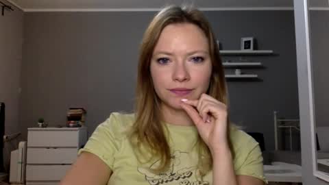 Millie online show from 09-23-25, 08:56