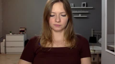 Millie online show from 11-08-25, 03:45