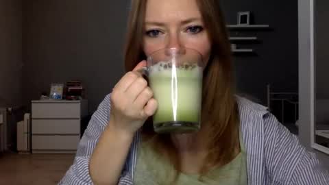 Millie online show from 01-18-26, 03:27