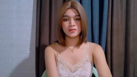 queen lux online show from 01-18-26, 07:39