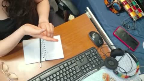 Snapshot of luxdasilva chatting on 06-19-26, 06:56 luxdasilva online show from 06-19-26, 06:56