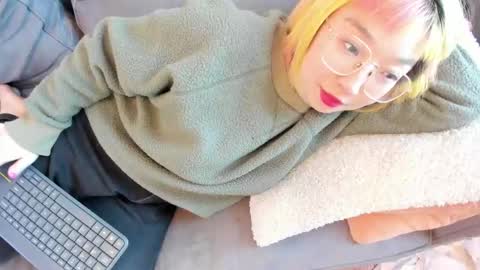 LuxGray online show from 12-03-24, 07:22