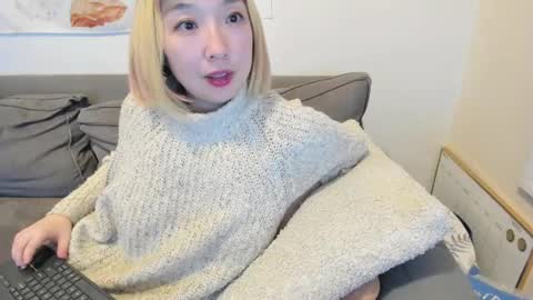 LuxGray online show from 03-02-25, 03:45