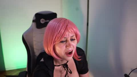 Snapshot of luxiana_sexy chatting on 07-13-26, 09:17 LUXIANA SEXY online show from 07-13-26, 09:17