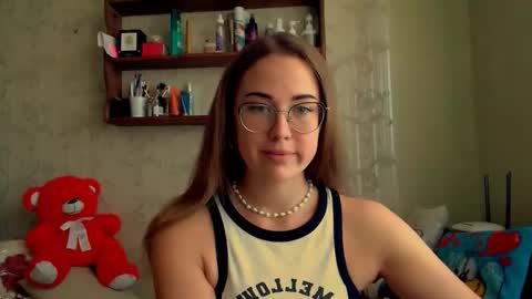 Katie online show from 09-26-25, 11:03