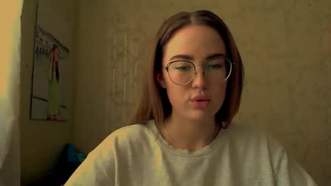 Katie online show from 04-03-26, 11:52