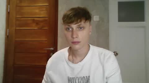 luxury_bob online show from 03-26-26, 05:18