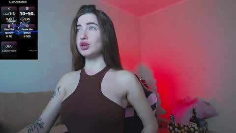 Snapshot of luxuryalma18 chatting on 02-01-26, 12:04 Alma online show from 02-01-26, 12:04