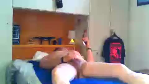 luxx72boy online show from 06-12-26, 05:50