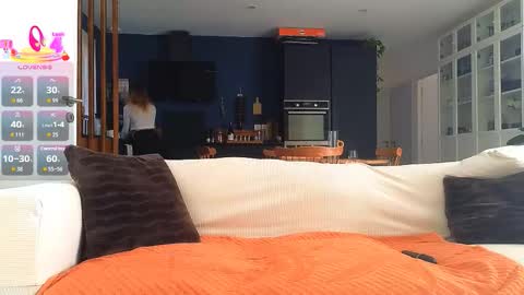 Luxymin online show from 09-29-25, 07:02