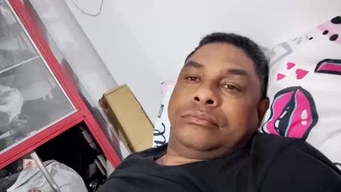 Snapshot of lvanegas01164241 chatting on 11-01-25, 11:51 lvanegas01164241 online show from 11-01-25, 11:51