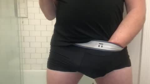 lvguynextdoor440656 online show from 10-27-25, 09:52