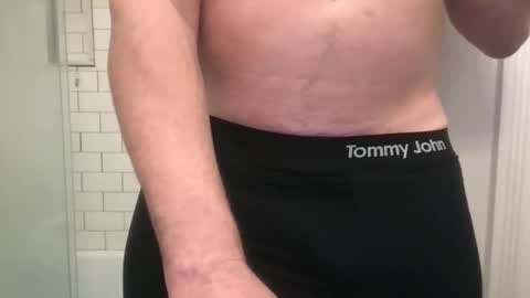 lvguynextdoor440656 online show from 11-11-25, 11:16