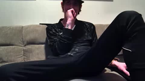 lwooda online show from 04-21-26, 04:30