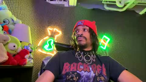 Snapshot of lxrdhxkvgemvsterjuice chatting on 06-13-26, 11:19 lxrdhxkvgemvsterjuice online show from 06-13-26, 11:19